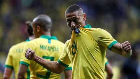 brasil venció 2 0 a qatar pero perdió a neymar por lesión video deporte total el comercio