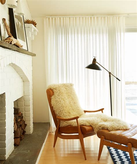 I picked up apartment therapy: Maxwell Ryan Apartment Therapy Design Tips - DuJour