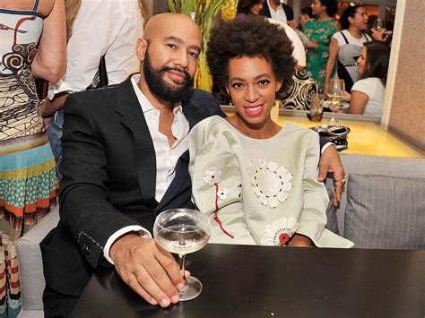 Solange Announces Her And Husband Are Divorcing