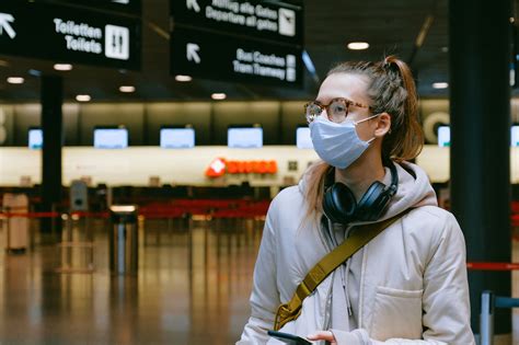 How To Wear A Face Mask Without Fogging Up Your Glasses Popsugar