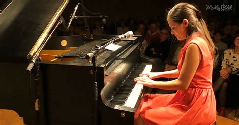 Phenomenally Talented Young Woman Plays Upbeat Boogie Woogie On Piano