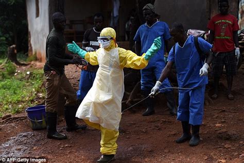 Brit Aid Worker Evacuated From Sierra Leone In Ebola Scare Daily Mail Online