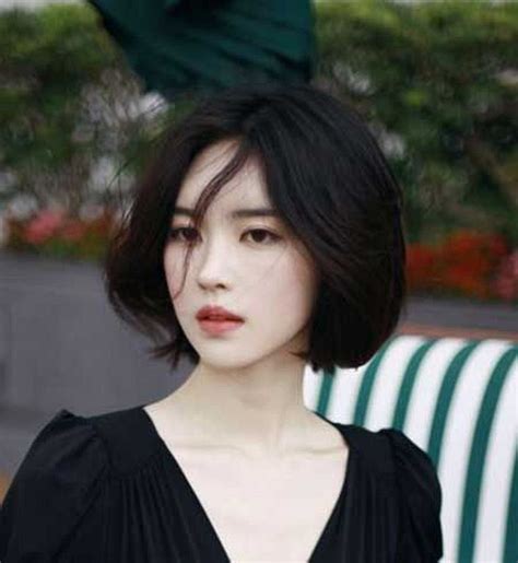20+ korean short haircuts for round faces » short haircuts via shorthaircutsmodels.com. 29 Stunning Korean Women Hairstyles For Short Hair | Asian haircut, Girls short haircuts, Asian ...