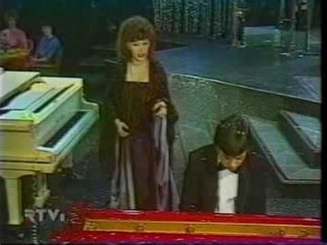 Check spelling or type a new query. Алла Пугачева - Маэстро (2002, Live) - YouTube