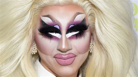 What Trixie Mattel Really Looks Like Underneath All That Makeup
