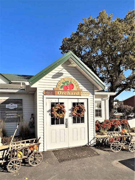 Community Orchard: A Family Fun Itinerary in Fort Dodge, Iowa - Follow