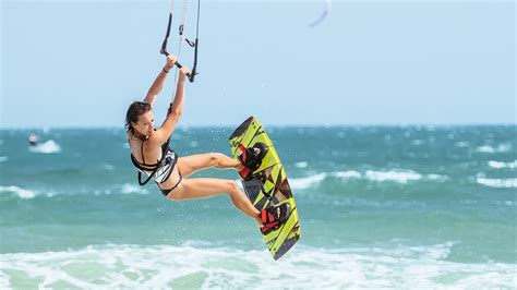 Beginner Kitesurfing Private or Group Lessons - Two Locations | Scoopon