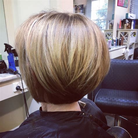 Photo Gallery of Textured And Layered Graduated Bob Hairstyles (Viewing ...