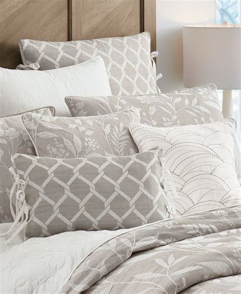 Croscill Layla Queen Comforter Set And Reviews Comforter Sets Bed