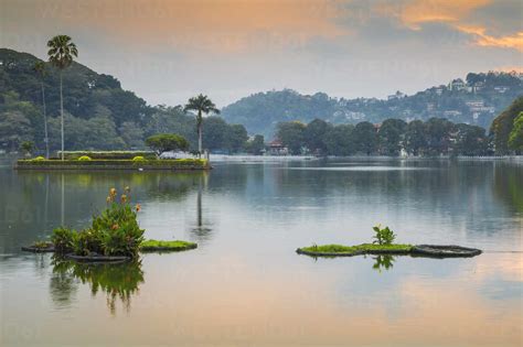 Kandy Lake Kandy Unesco World Heritage Site Central Province Sri