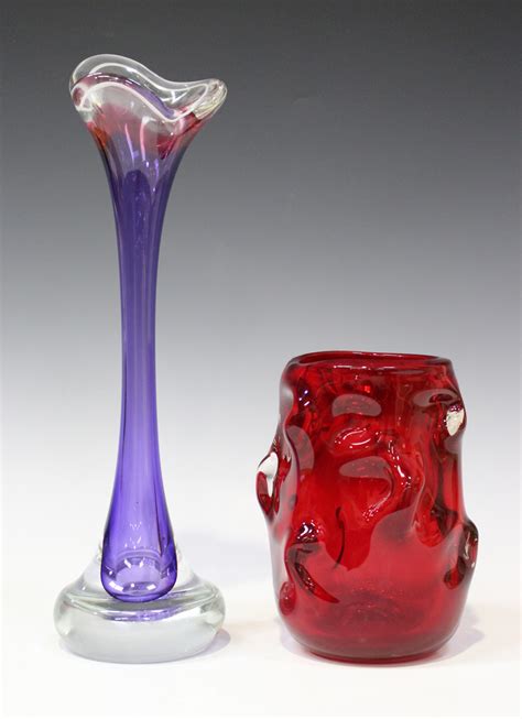 A Flygsfors Swedish Art Glass Vase From The Coquille Range Mid 20th Century Designed By Paul Kedel