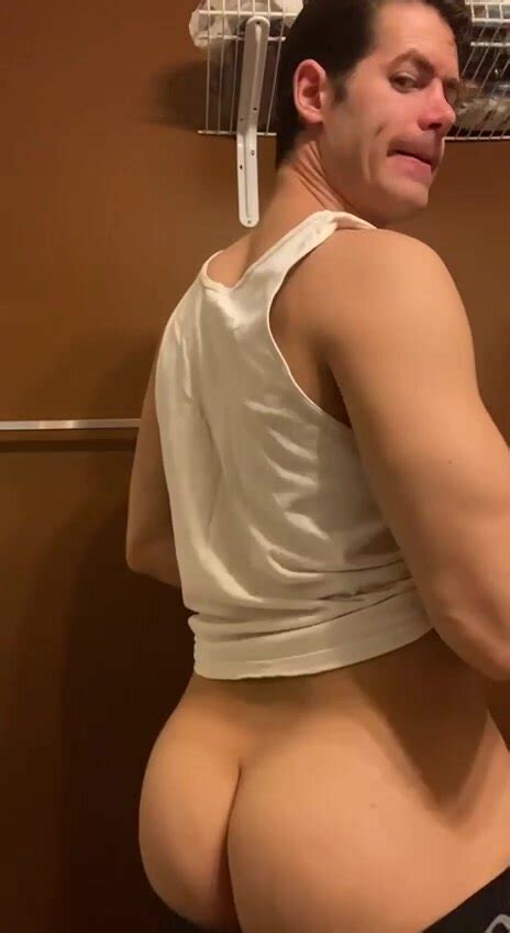 Gays Big Butt Dude Video Thisvid