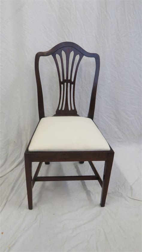 Gently used, vintage, and antique mahogany dining chairs. Set Of 8 Mahogany Dining Chairs - Antiques Atlas