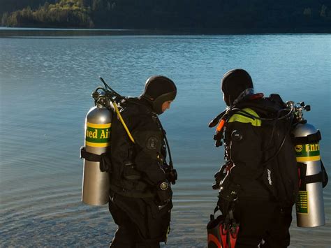 Die sonne erreicht den südlichsten punkt ihrer scheinbaren umlaufbahn am freitagabend um 23.33 uhr, wie srf meteo meldete. Tauchtipp: Tauchen mit Enriched Air NITROX und lernen ...