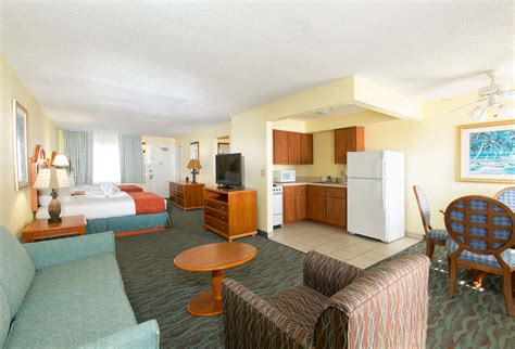 Wifi is free, and this aparthotel also features 2 outdoor suite, 1 bedroom, ocean view. Bedroom Suites: 2 Bedroom Suite Hotel Daytona Beach