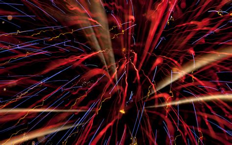 Download Wallpaper 3840x2400 Fireworks Salute Sparks Rays Red 4k