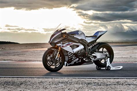 The Gigantic Sales Flop That Was The Bmw Hp4 Race Asphalt And Rubber