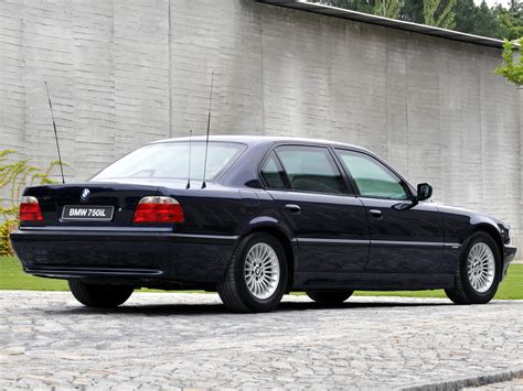 The bmw e38 is the third generation of the bmw 7 series, which was produced from april 1994 to 2001. BMW 7 Series (E38) - 1998, 1999, 2000, 2001 - autoevolution