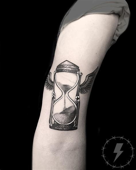 103 Hourglass Tattoos Los Mejores Tatuajes