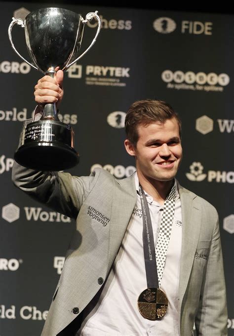 Schach Wm 2018 Magnus Carlsen Ist Erneut Weltmeister
