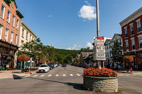 10 Adorable Small Towns In Upstate New York Worldatlas