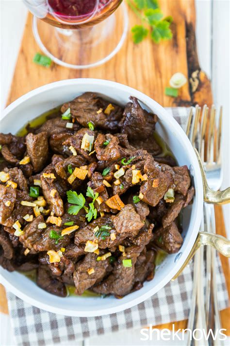 I made my tenderloin the same way but with no sauce. Garlicky beef tenderloin tips are an easy but impressive appetizer - SheKnows
