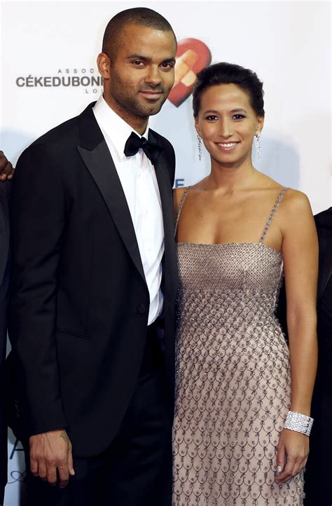The famous nba star is 6 feet 2 inch in height and. Tony Parker Engaged? Eva Longoria's NBA Star Ex Calls Axelle Francine 'Fiance' On Twitter