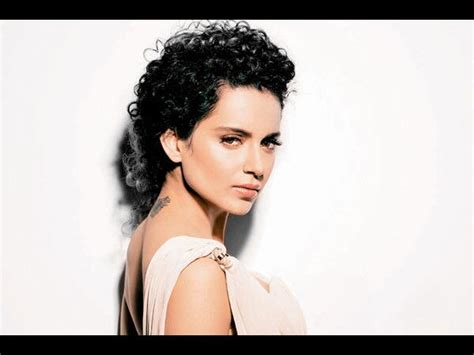 Sona Mohapatra Slams Kangana Ranaut Through An Open Letter Over Her Fight With Hrithik Roshan