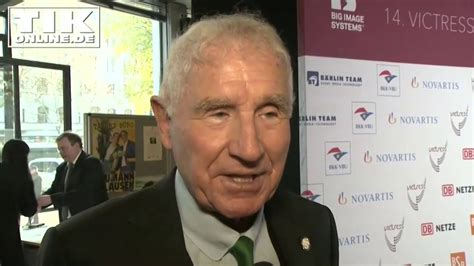 Nach 4 wochen suche merken wir gerade das es wirklich nicht einfach ist eine wohnung in münchen zu kriegen. Wer kann helfen? Prinz Frederic von Anhalt sucht eine ...