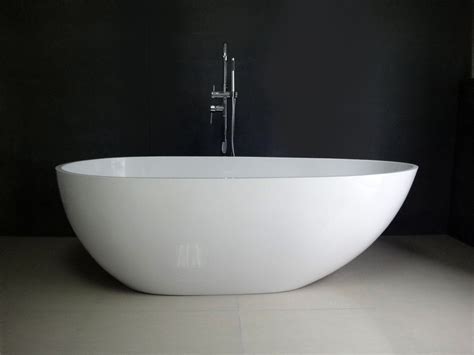 Elegance White Egg Shape Freestanding Bathtub 1700mm Free Standing Bath Tub Soaking Bathtubs