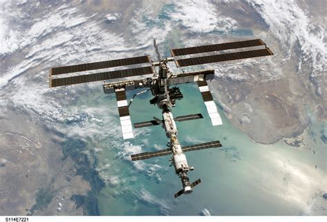 Nasa Sts 114 Picture Of Iss