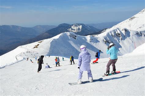Sochi Russia February 27 2016 People Snowboarding On Ski Resort
