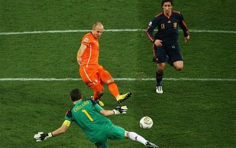 Zowel nederland als belgië zijn één van de favorieten van het ek 2021. De Tien: meest pijnlijke nederlagen uit de Oranje ...