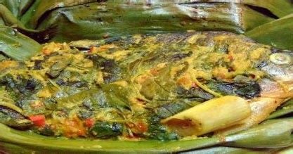 1 kg ikan mujair nila atau ikan apa saja yg disuka jeruk nipis. Resep Cara Membuat Pepes Ikan Daun Kemangi - Resep Masakan
