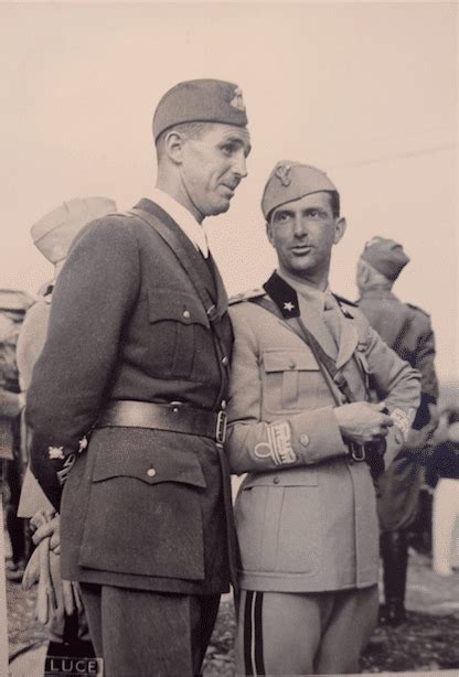 Brevissima analisi di uno dei più grandi eroi nazionali italiani: Fascist Italy - Michael of Greece