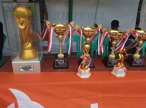 Arema fc latihan di lapangan futsal champion ma chung. Pembukaan Sempoer Futsal Championship 2020 | PSG | SMK PLUS PGRI 1 CIBINONG