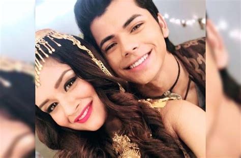 Avneet Kaur Is Intimidated By Siddharth Nigam Their Video Is Unmissable