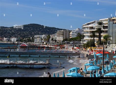 Beach And Promenade In Juan Les Pins South Of France Stock Photo Alamy
