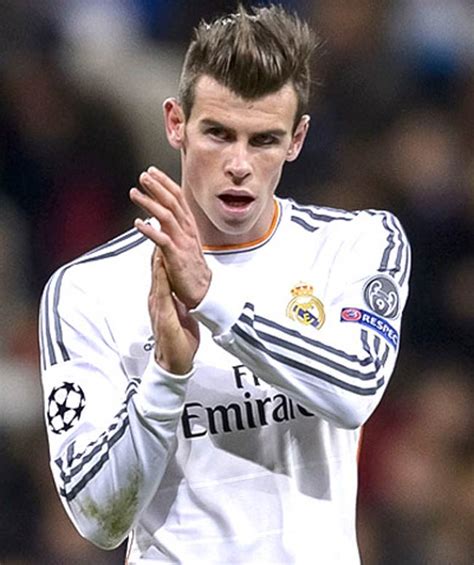 Los dos de cabeza ante el basilea y almería y otros dos goles en el mundial de clubes. Gareth Bale Wallpapers - WeNeedFun