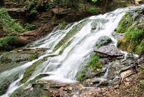 Waterfalls Near Me In Iowa Six Of The Very Best You Can Find
