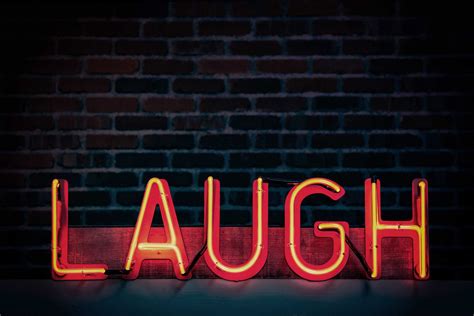 4 Comedians to Watch Right Now if You Enjoy One Liner Jokes