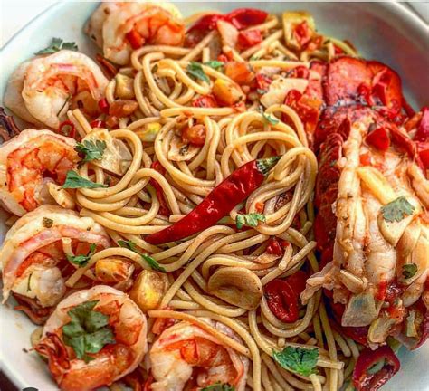 This is all we're making from now until forever. Spicy lobster & Shrimp Pasta | Yummy pasta dish, Lobster ...