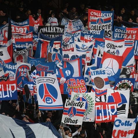 Le Collectif Ultras Paris Affiche Son Soutien Au Psg Devant Les