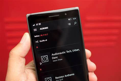 Groove Music updated for Windows 10 Mobile with new features