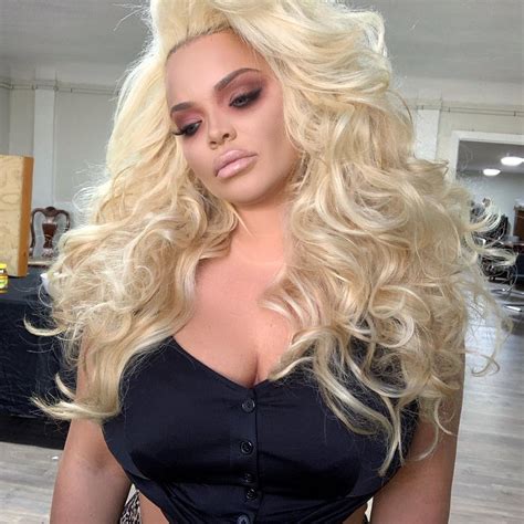 60 Hot Pictures Of Trisha Paytas Which Are Epitome Of Sexiness The Viraler