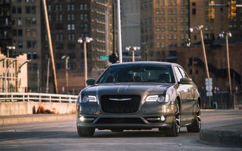 2019 Chrysler 300 S Price And Specifications The Car Guide