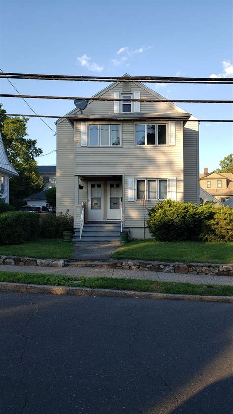 676 Courtland Ave And Nearby Bridgeport Apartments For Rent