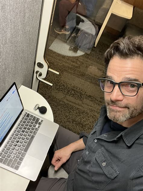 GMA’s Rob Marciano gushes over viewer who showers him with compliment