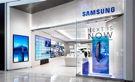 047 Samsung Experience Store Interior Design Custom Mobile Cell