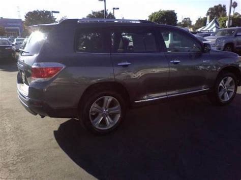 Save $6,454 on a 2013 toyota highlander near you. 2013 Toyota Highlander FWD 4dr V6 Limited - Autos - Nigeria